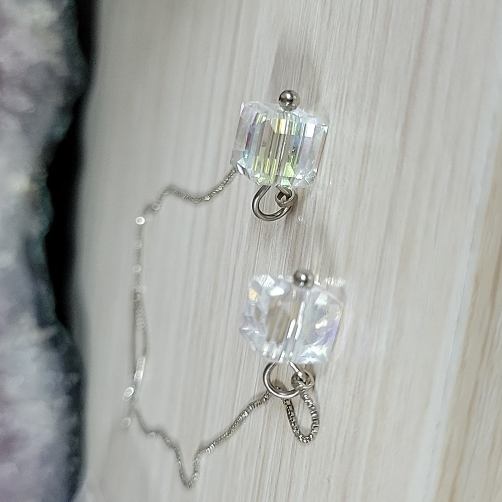 Prism Pendulum Style Threaders - Picture 8 of 8